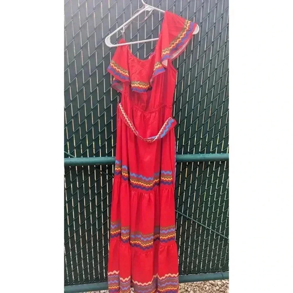 Beautiful Spanish style maxi one shoulder dress with b Flying Tomato Small - Picture 4 of 5